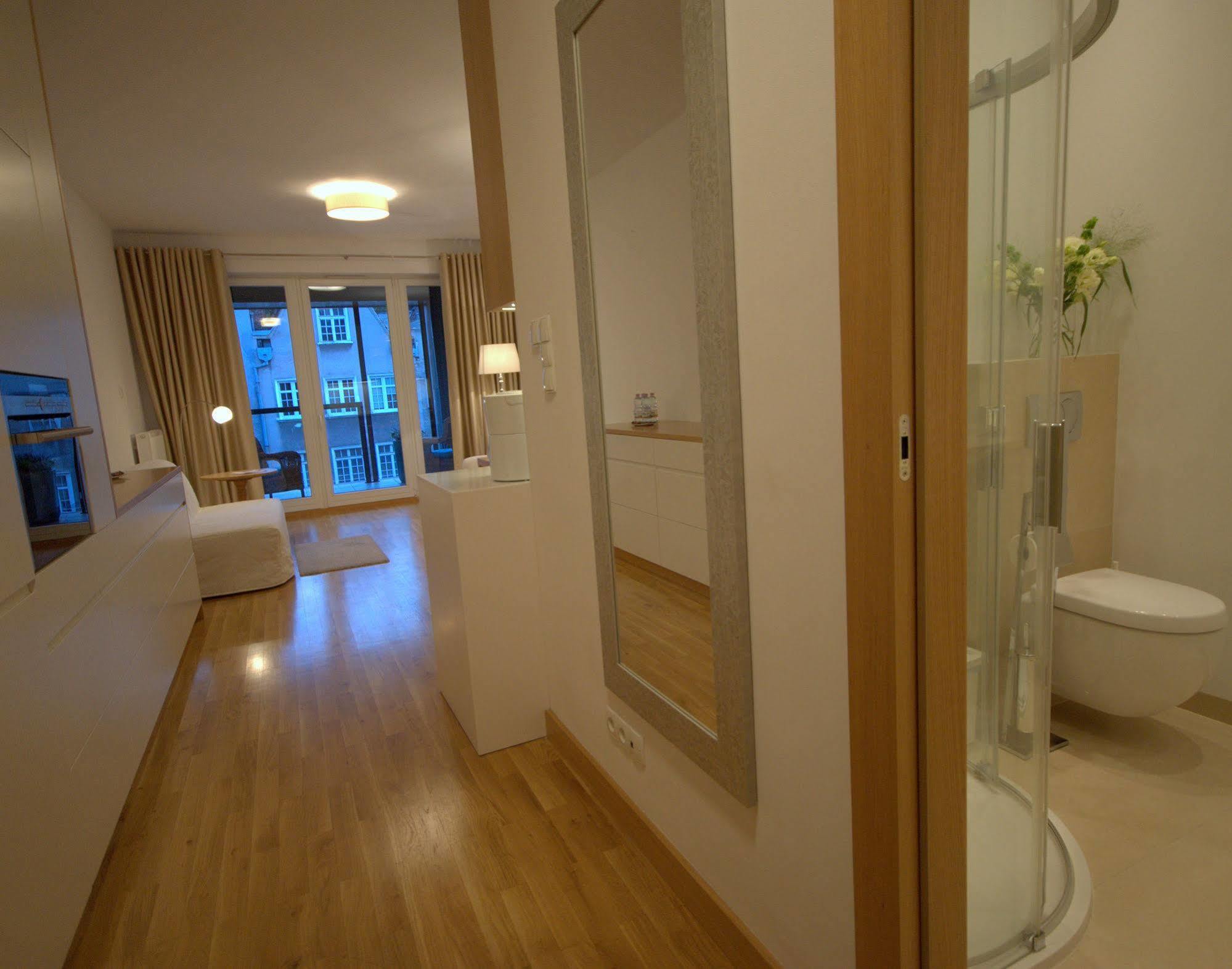 Irs Royal Apartments Apartamenty Irs Kwartal Kamienic グダニスク エクステリア 写真