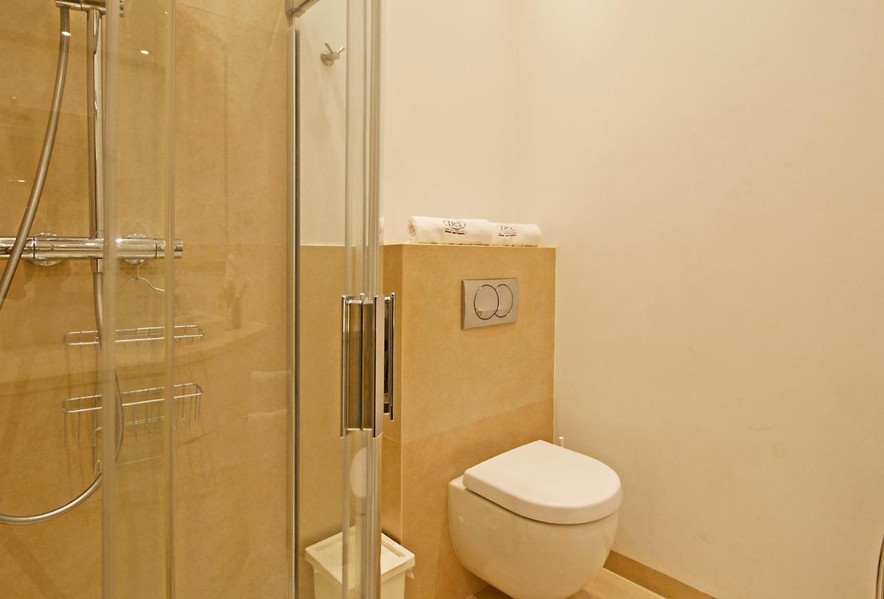 Irs Royal Apartments Apartamenty Irs Kwartal Kamienic グダニスク エクステリア 写真