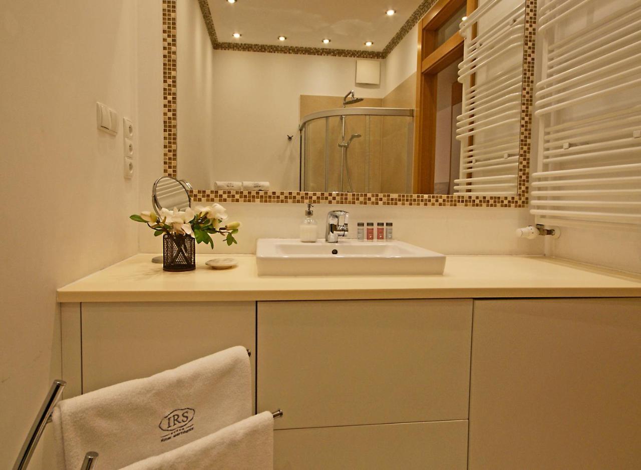 Irs Royal Apartments Apartamenty Irs Kwartal Kamienic グダニスク エクステリア 写真